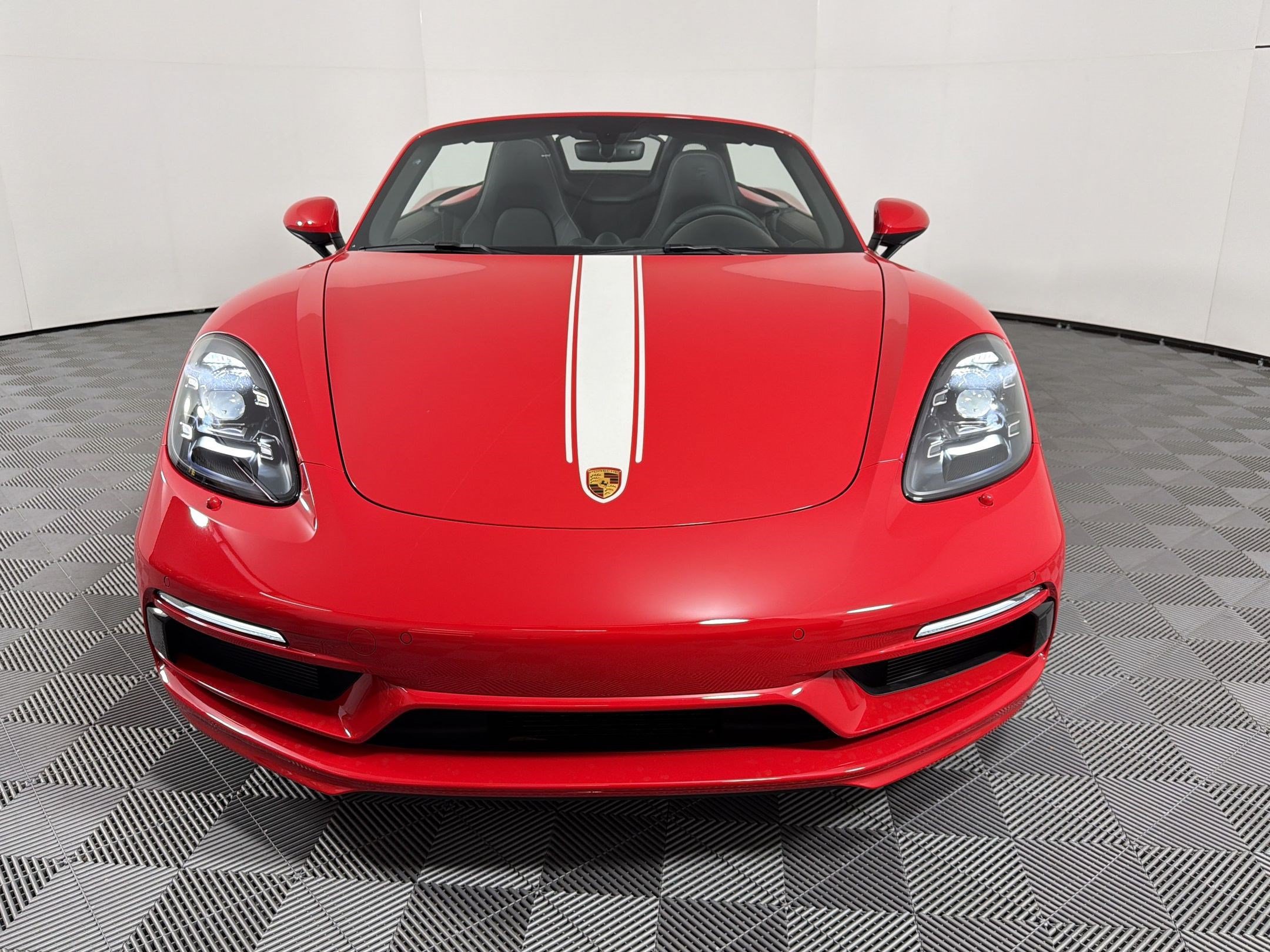 New 2025 Porsche 718 Boxster RWD image 6