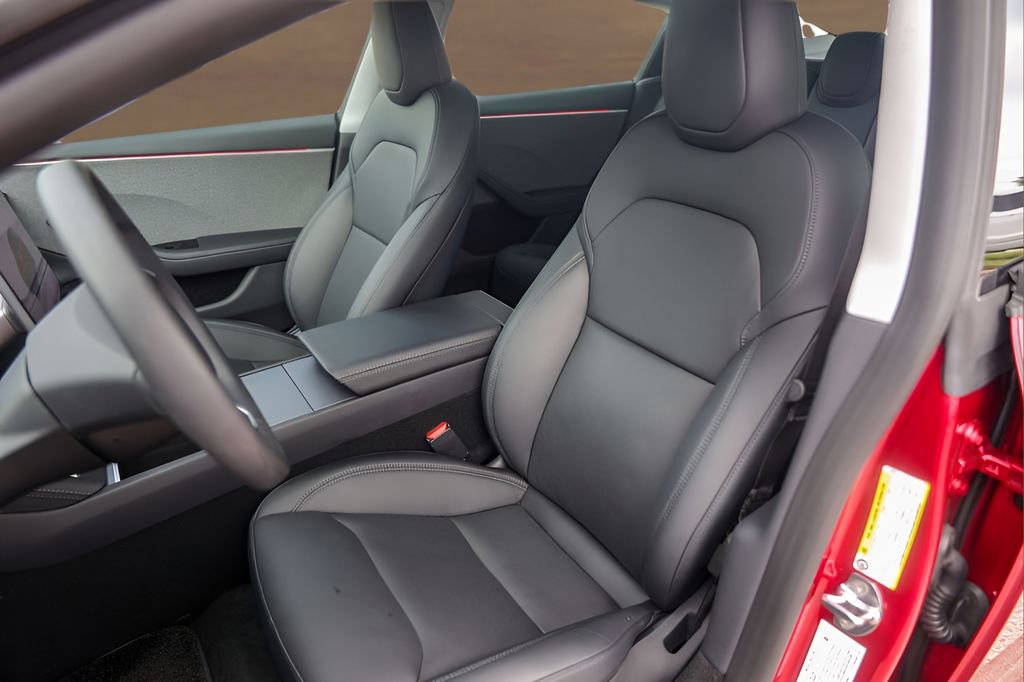 Used 2025 Tesla Model 3 RWD image 7