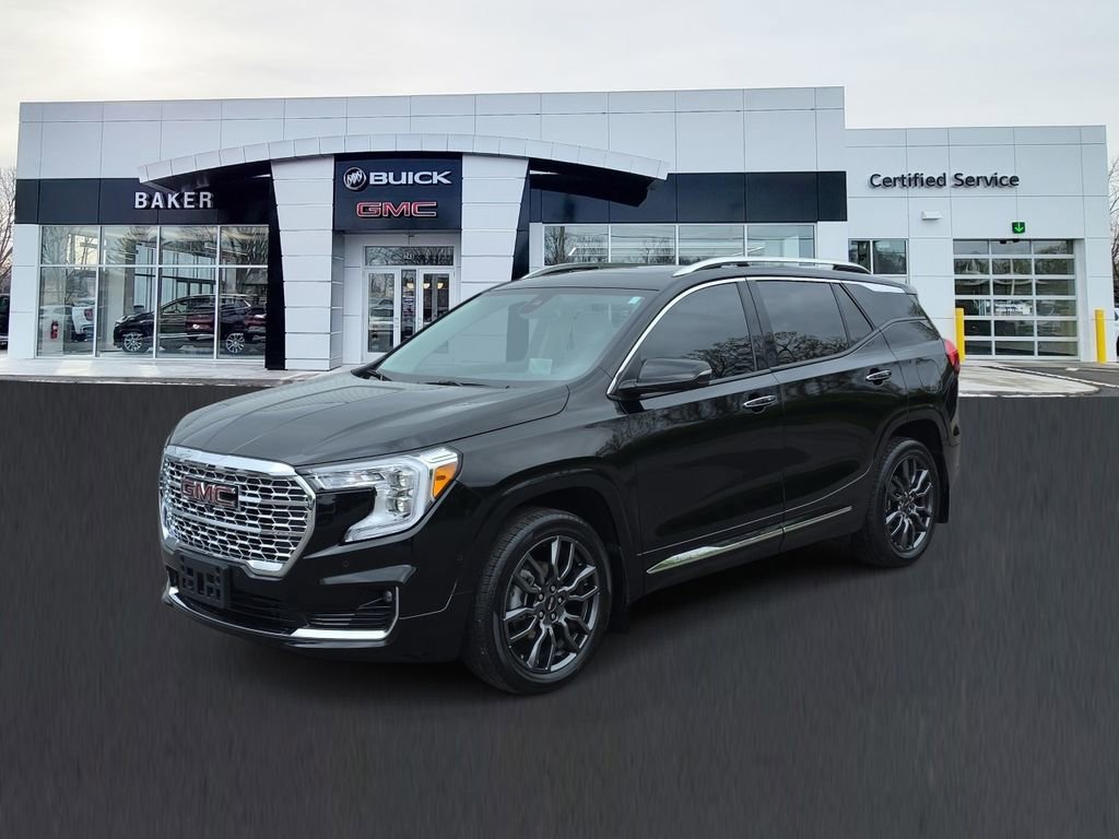 Used 2022 GMC Terrain Denali w/ Black Diamond Edition AWD/4WD image 1