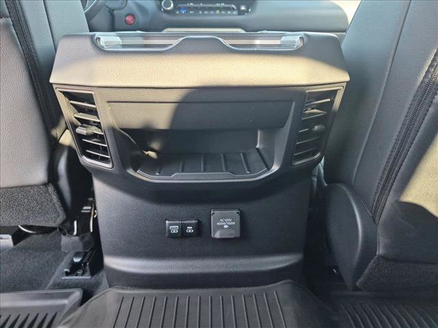 Used 2025 Toyota Tundra Limited w/ TRD Off-Road Package AWD/4WD image 18