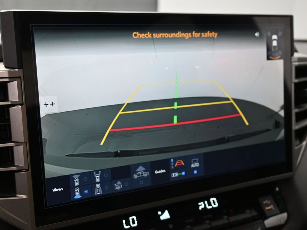 Used 2025 Toyota Tundra Limited image 16