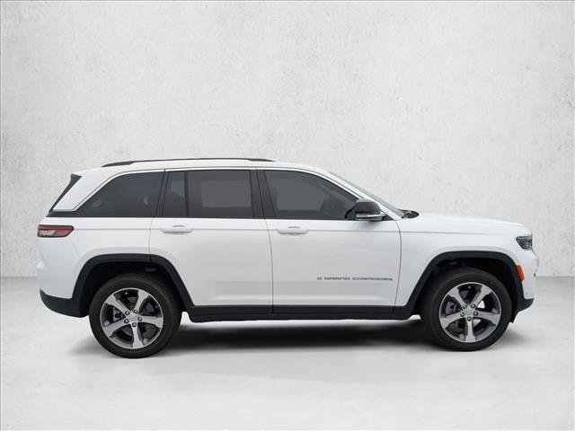 Used 2024 Jeep Grand Cherokee Limited 4xe w/ Luxury Tech Group II AWD/4WD image 4