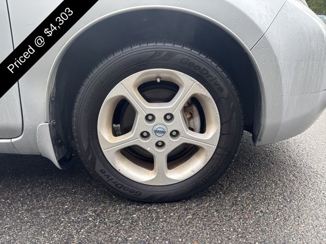 Used 2012 Nissan Leaf SL w/ Eco Design Pkg image 4