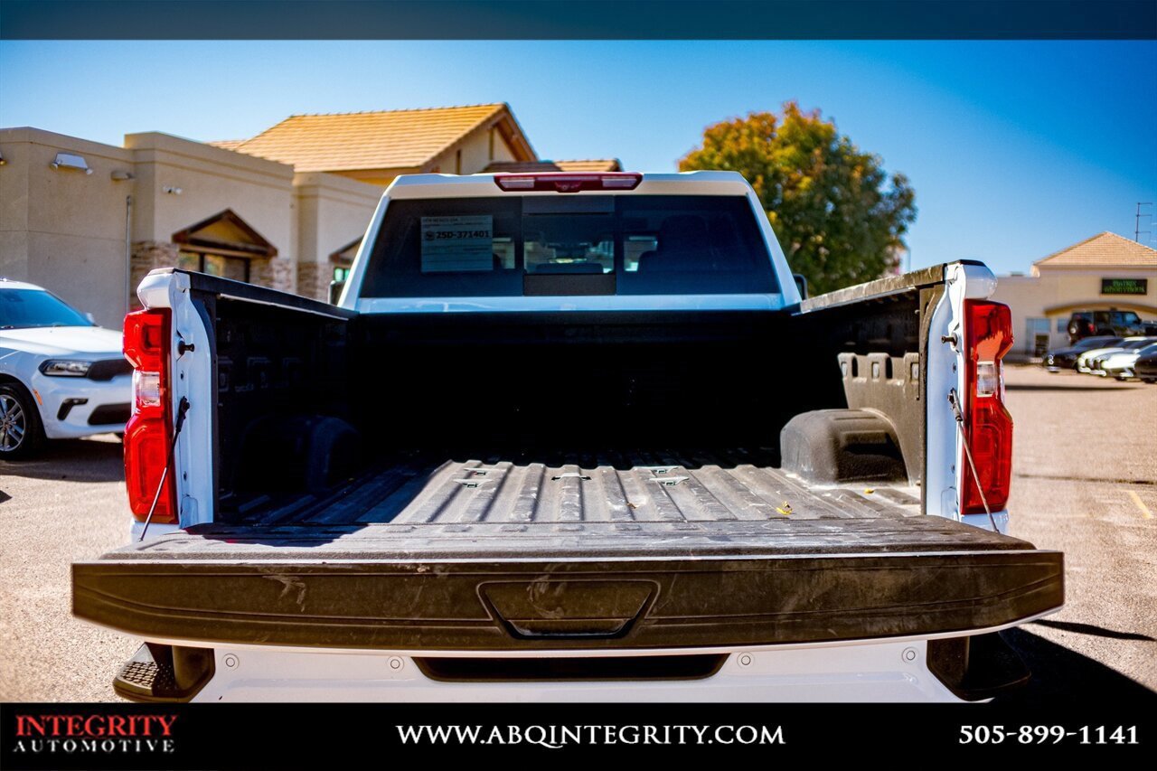 Used 2024 Chevrolet Silverado 2500 High Country w/ High Country Premium Package image 35
