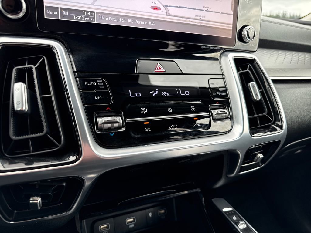 Certified 2022 Kia Sorento SX AWD/4WD image 31