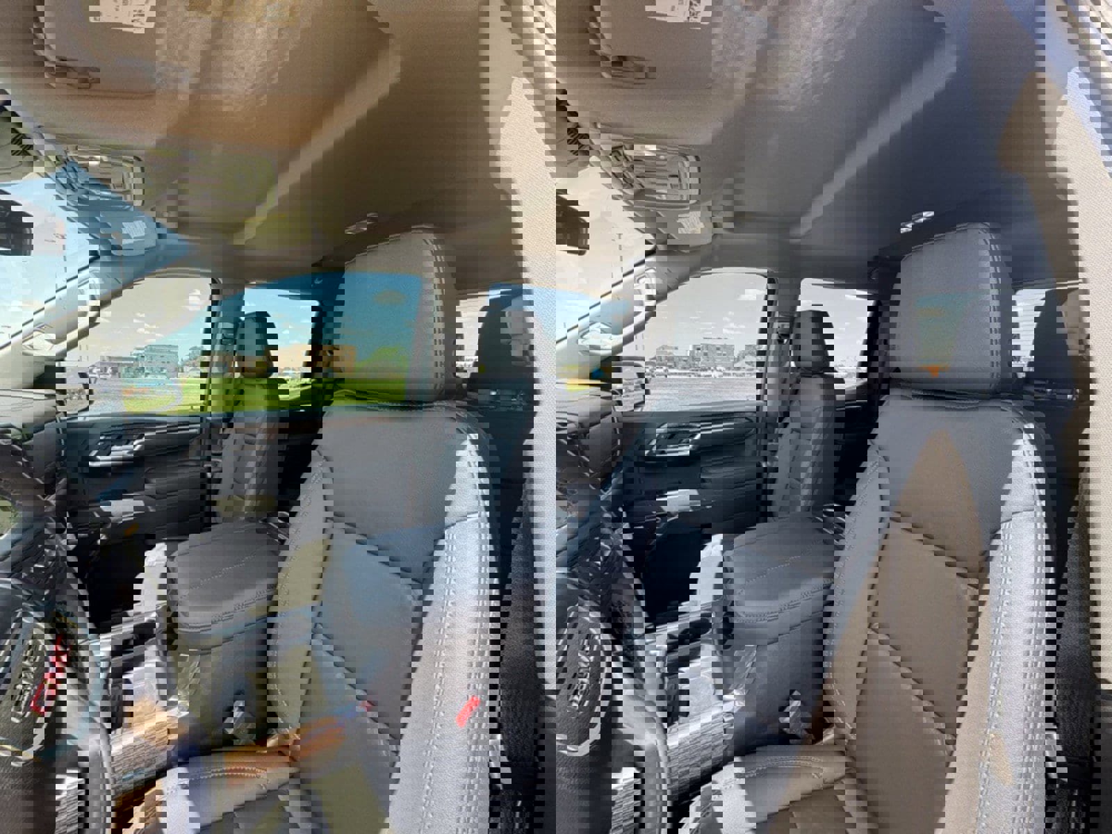 New 2025 GMC Sierra 1500 Elevation w/ Elevation Premium Package image 10