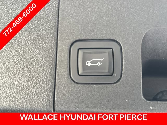 Used 2019 Cadillac XT5 Luxury FWD image 12