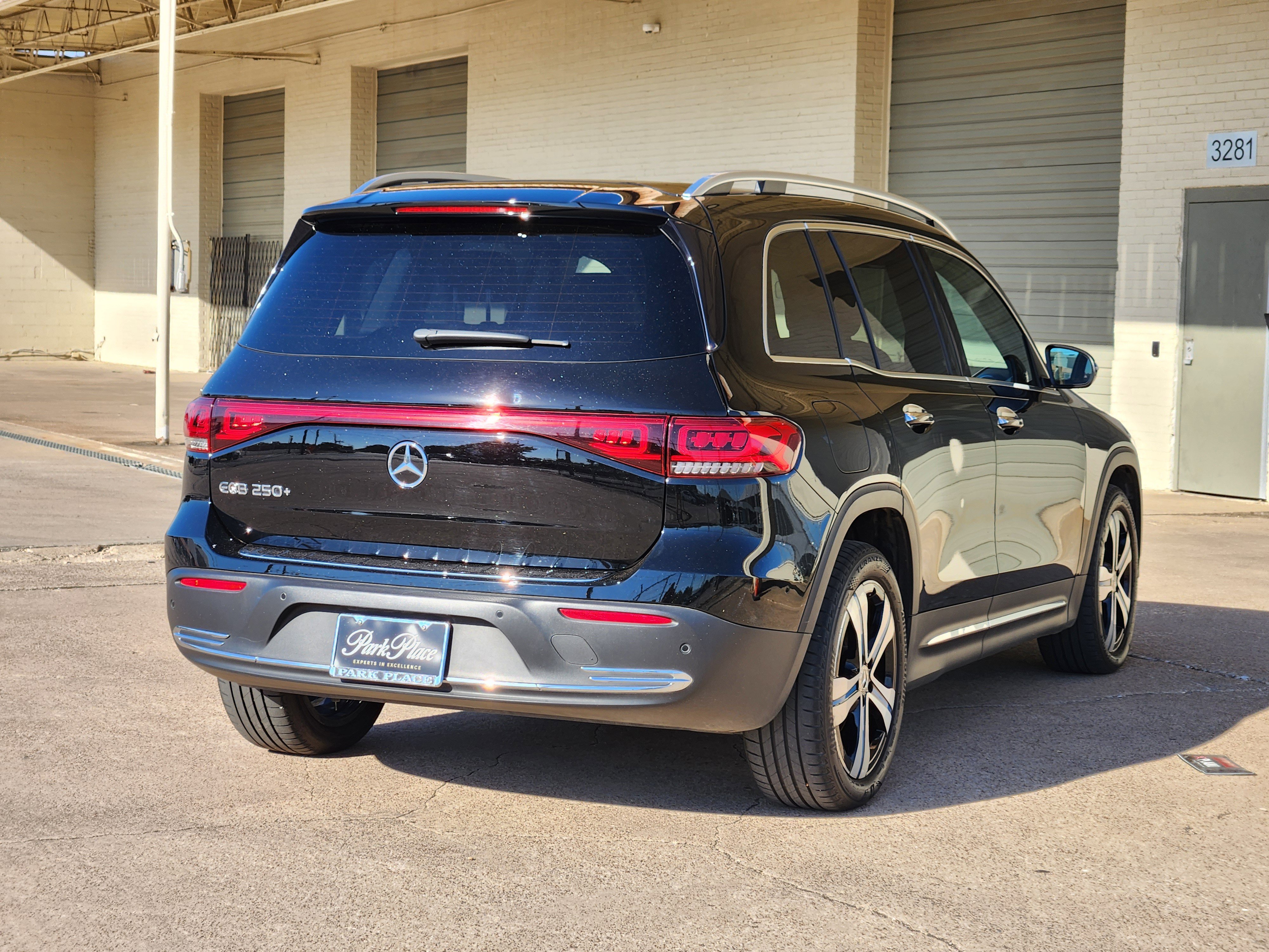 Certified 2023 Mercedes-Benz EQB 250+ image 7