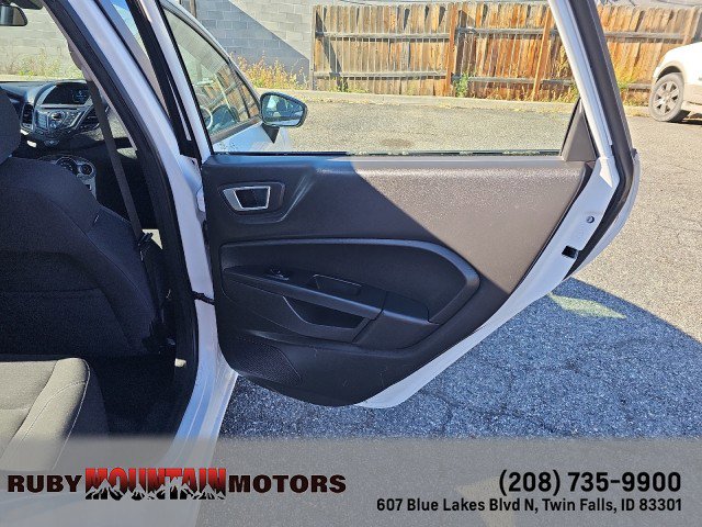 Used 2014 Ford Fiesta SE FWD image 24