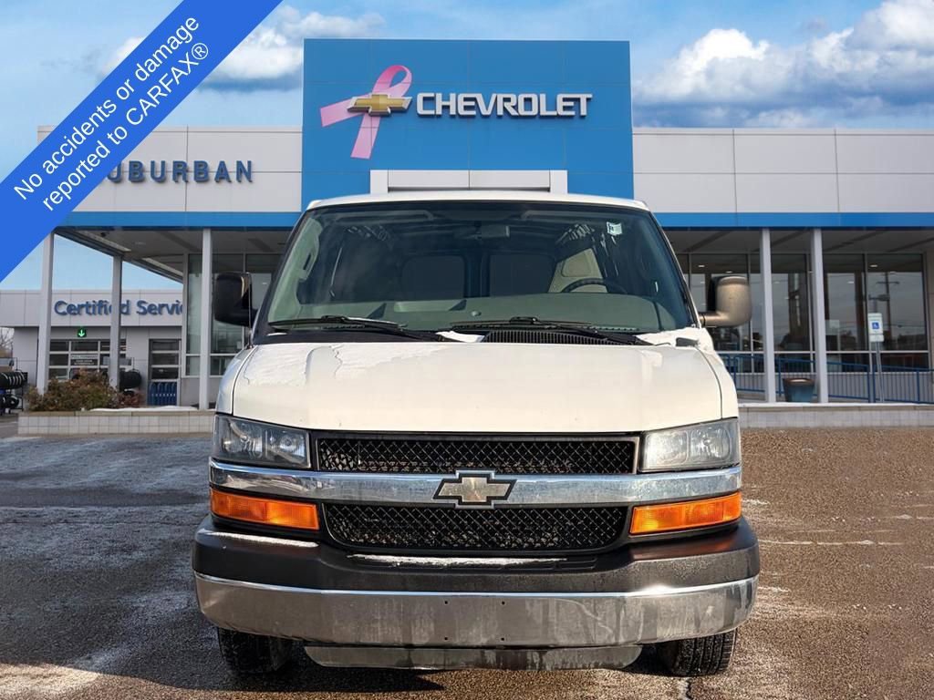 Used 2016 Chevrolet Express 2500 Extended image 31