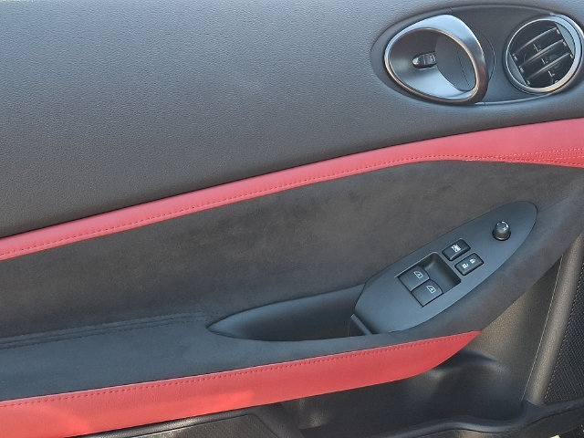 Used 2023 Nissan Z w/ Floor Mat Package (L93) RWD image 21