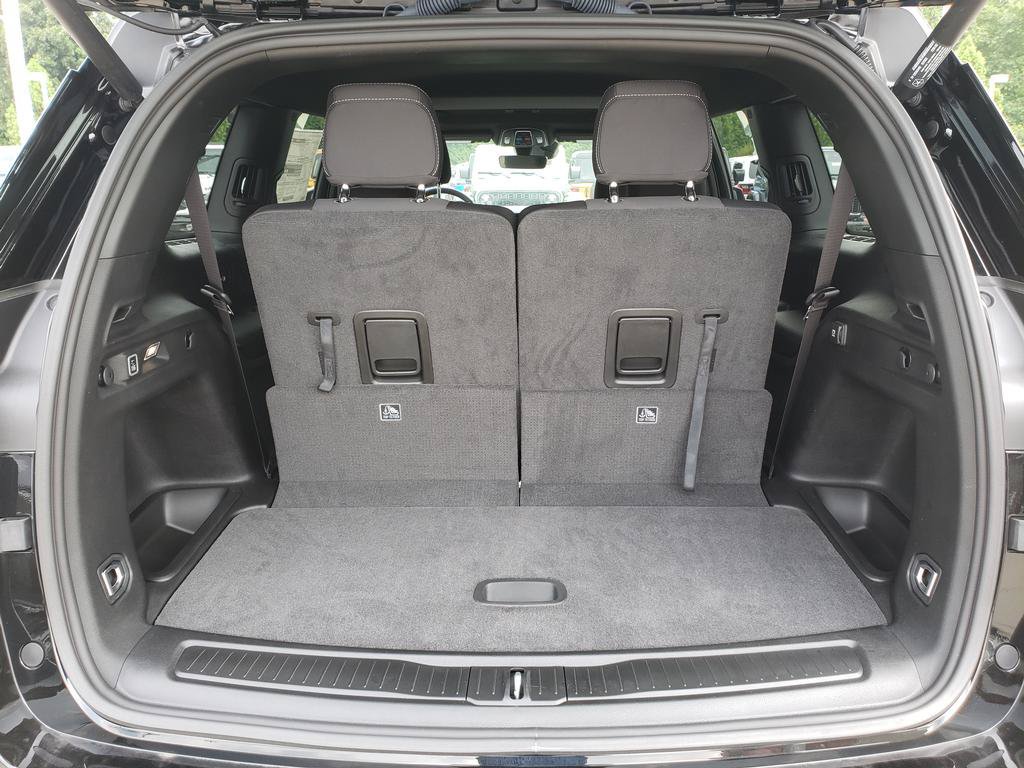 New 2026 Jeep Grand Cherokee L 4WD image 6