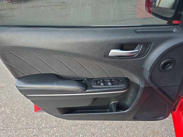 Used 2022 Dodge Charger SXT RWD image 13
