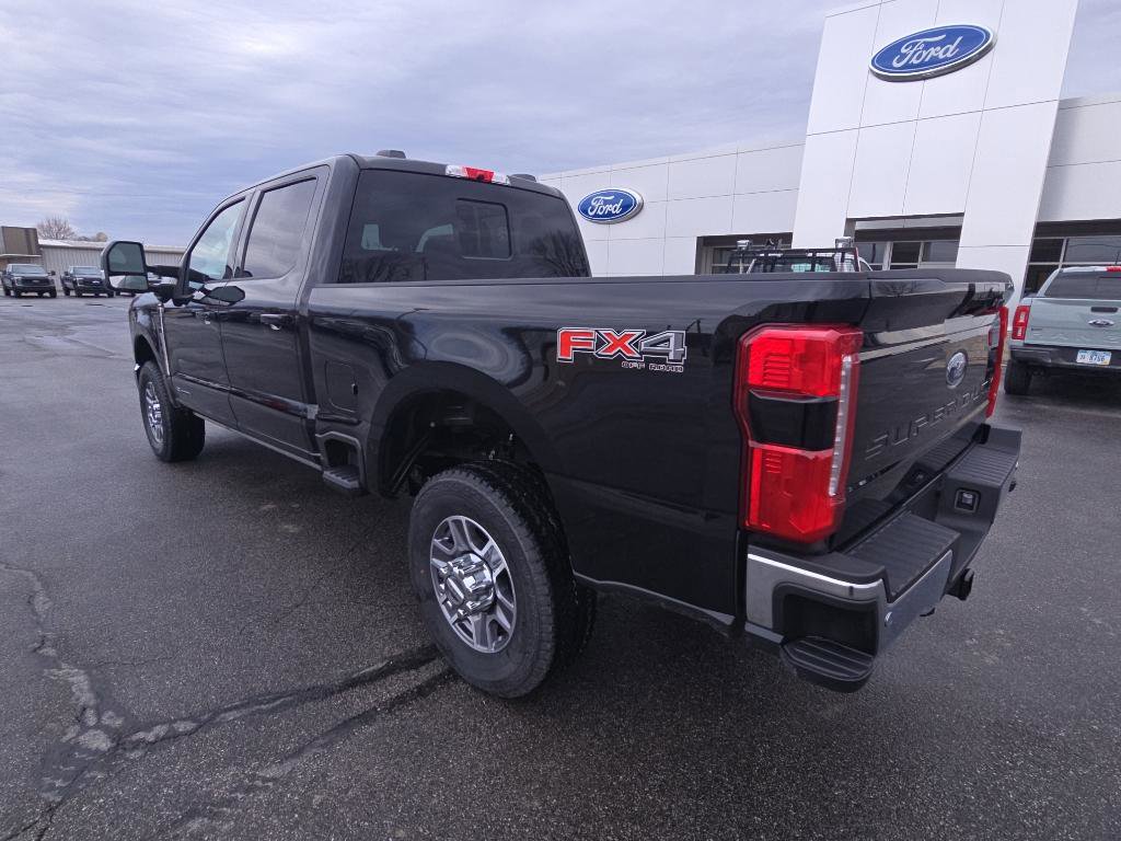 New 2025 Ford F350 Lariat w/ FX4 Off-Road Package image 8