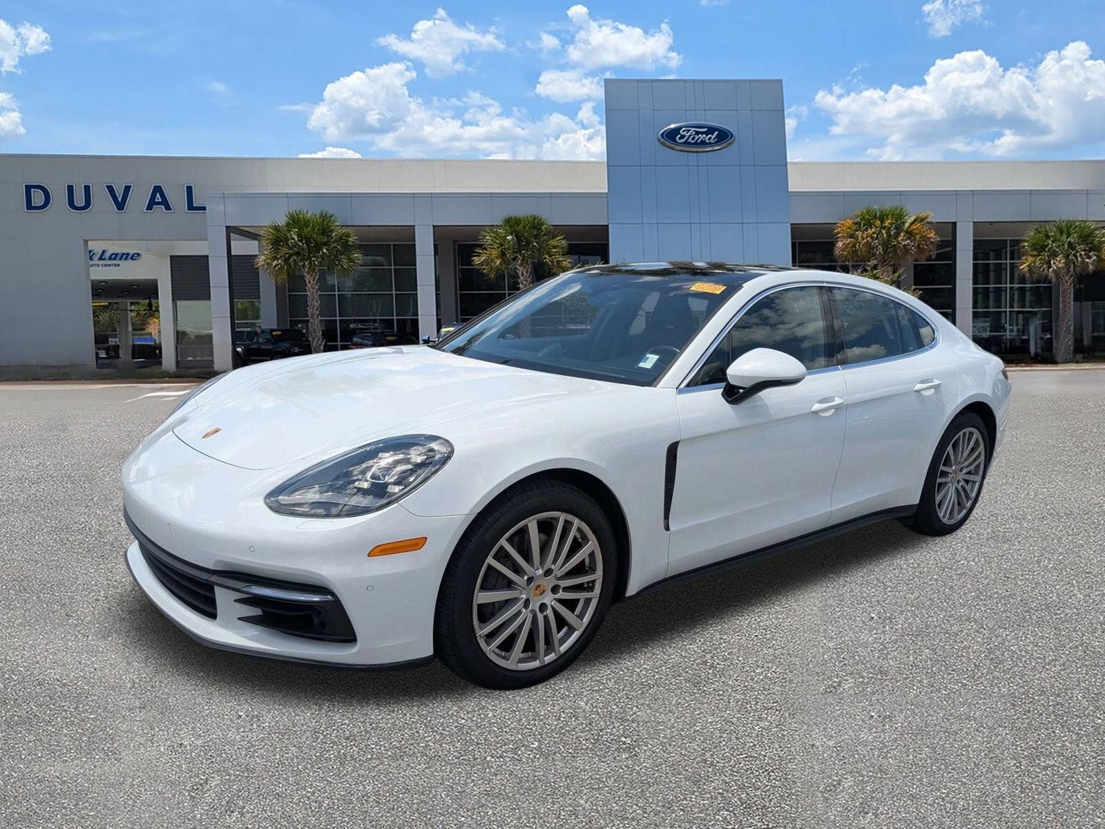 Used 2017 Porsche Panamera 4S AWD/4WD image 8