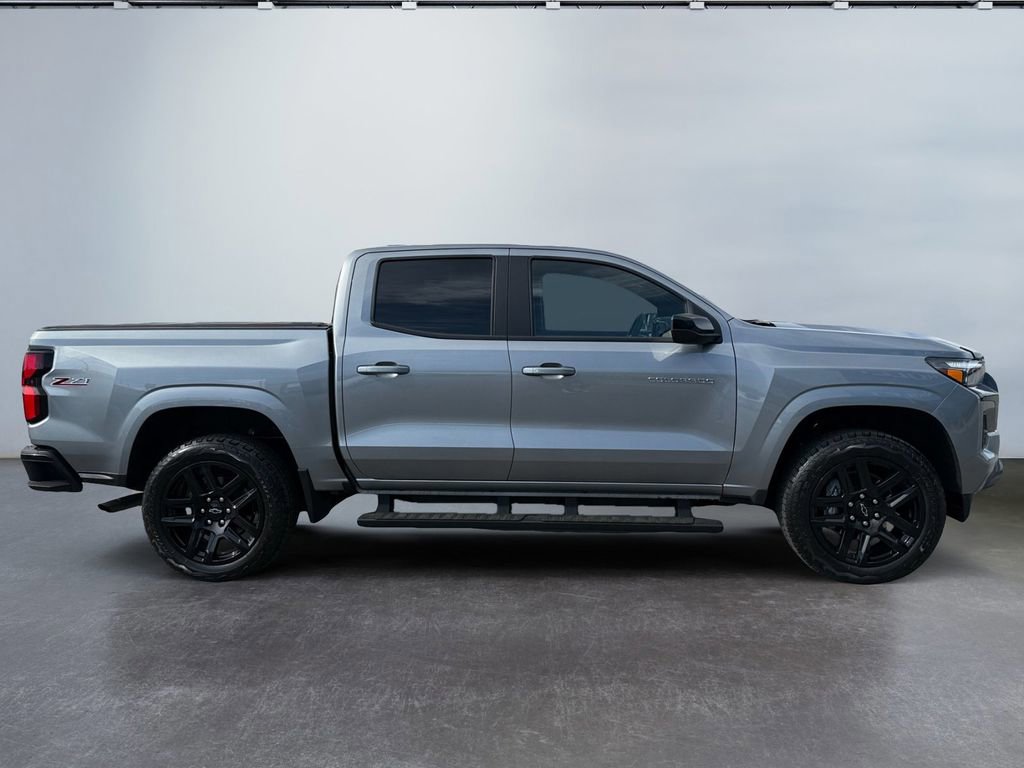 Certified 2025 Chevrolet Colorado Z71 w/ Z71 Convenience Package 2 AWD/4WD image 2