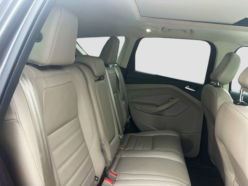 Used 2018 Ford Escape Titanium w/ Ford Safe & Smart Package FWD image 26