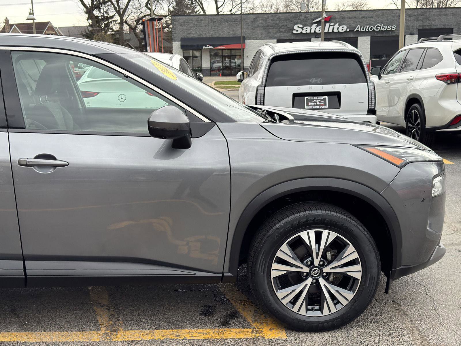 Used 2021 Nissan Rogue SV AWD/4WD image 13