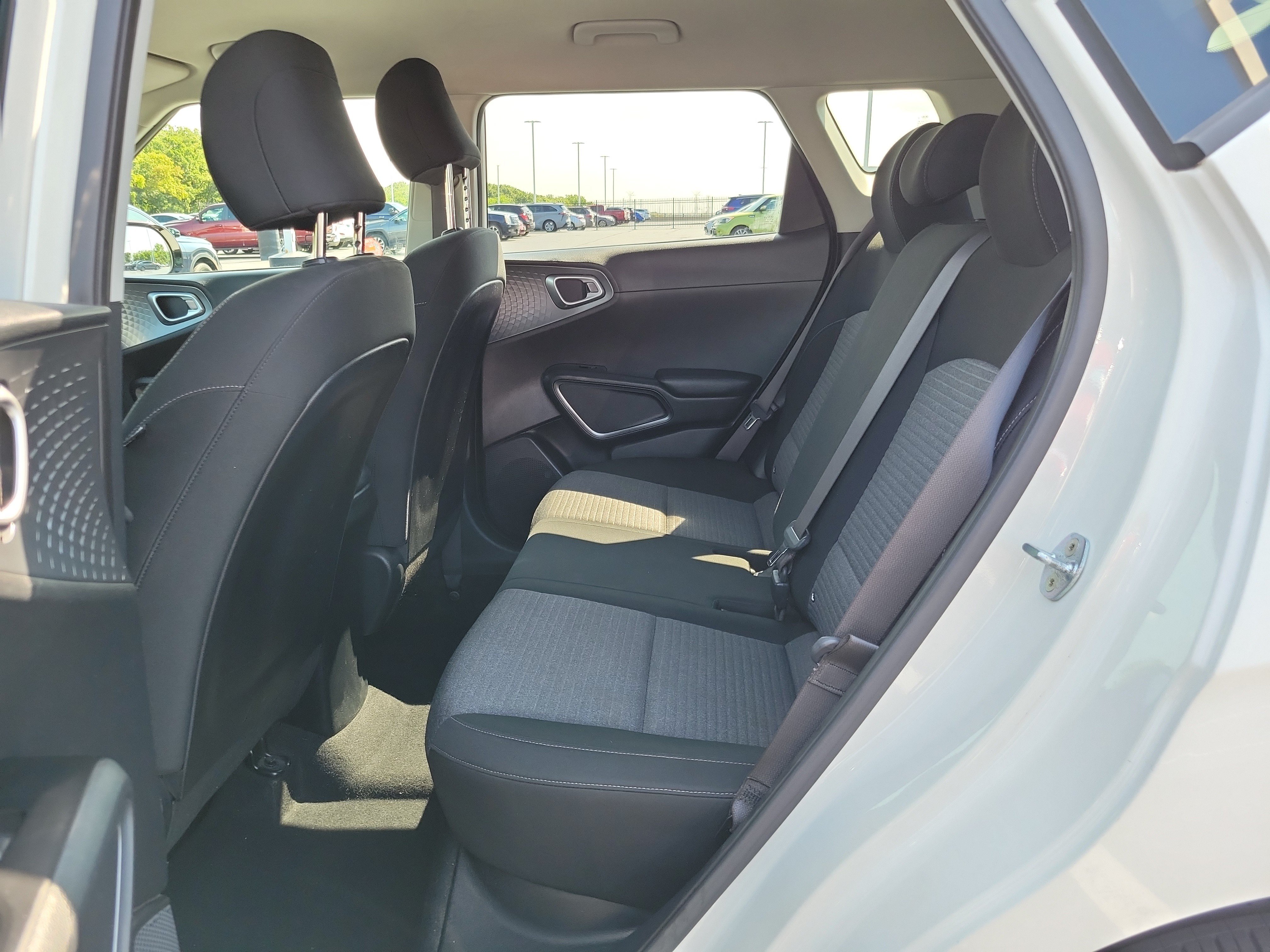 Used 2020 Kia Soul GT-Line FWD image 12