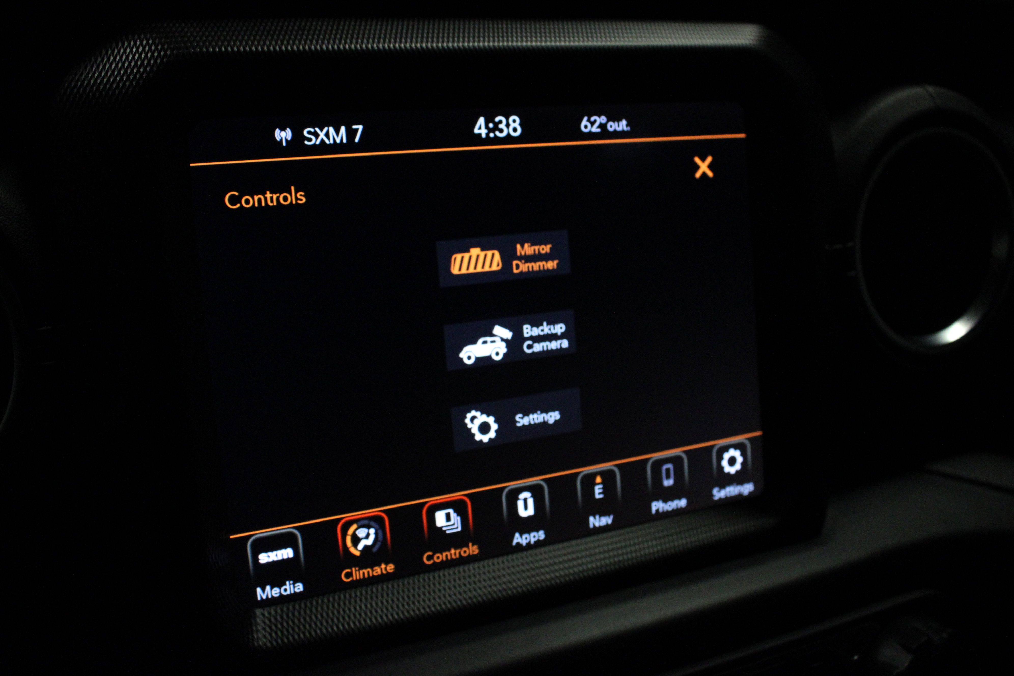 Used 2023 Jeep Wrangler Sahara image 26