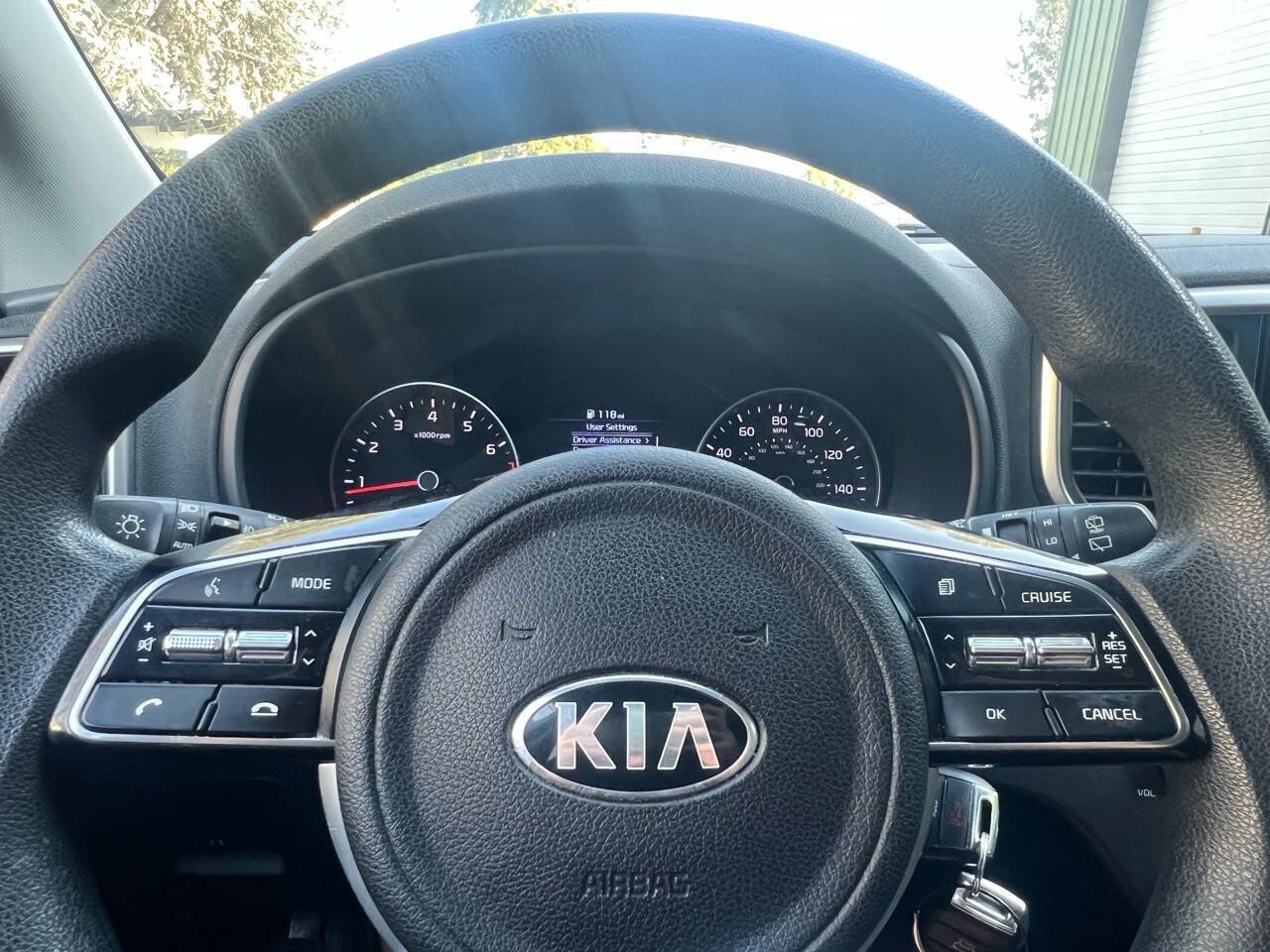 Used 2020 Kia Sportage LX AWD/4WD image 24