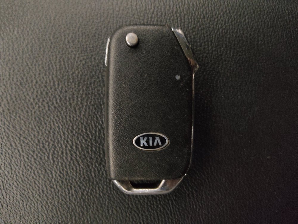 Used 2020 Kia Soul LX FWD image 32