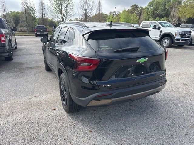 Used 2024 Chevrolet Trax ACTIV w/ Sunroof Package image 7