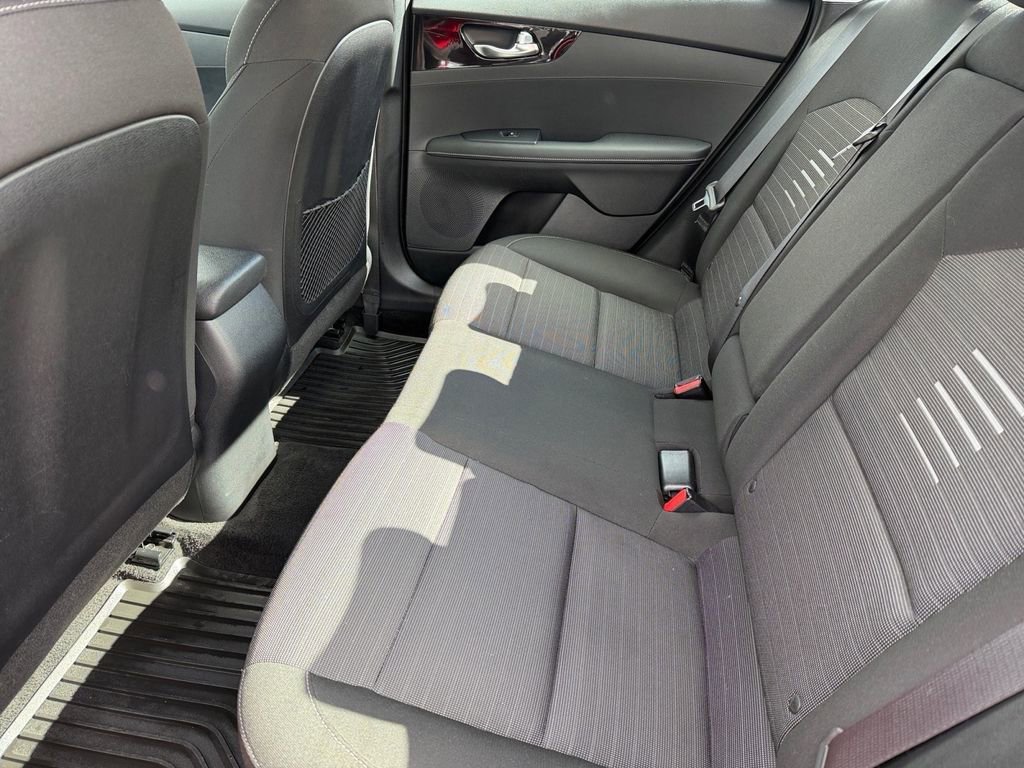 Used 2019 Kia Forte S w/ S Premium Package image 9