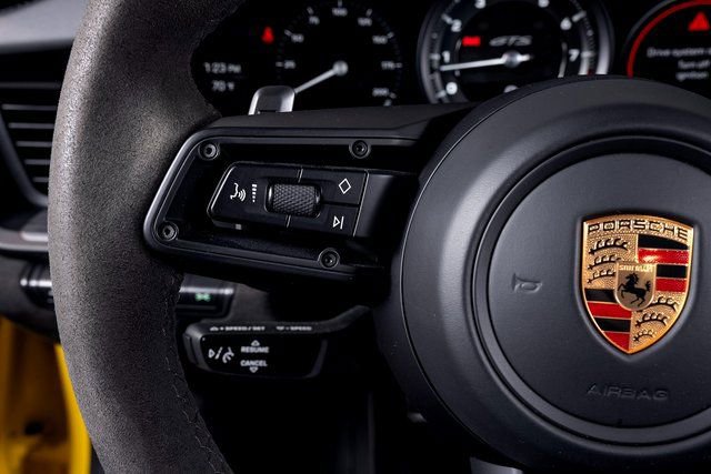 Used 2022 Porsche 911 Carrera GTS w/ Premium Package image 31