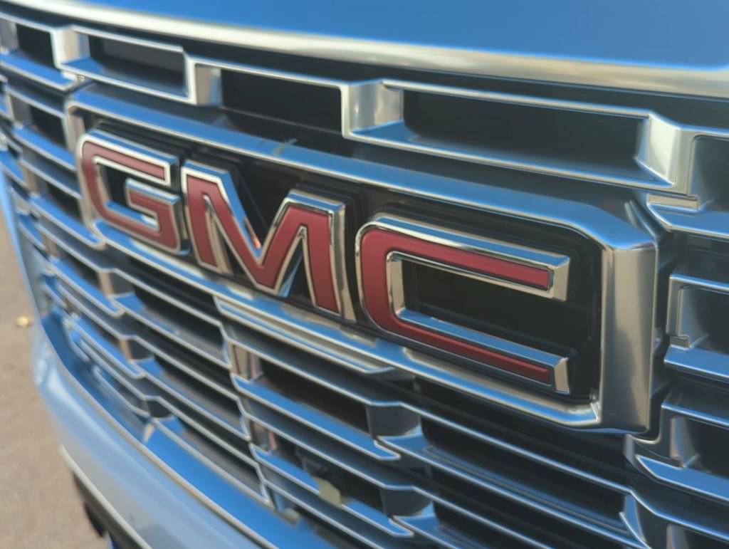 New 2026 GMC Yukon XL Denali image 29