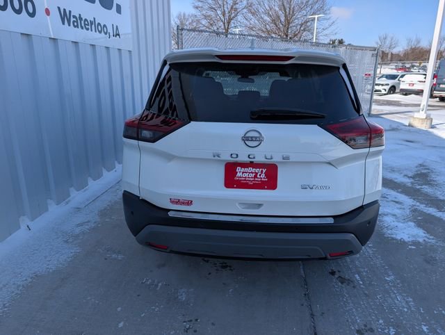 Used 2022 Nissan Rogue SV image 22