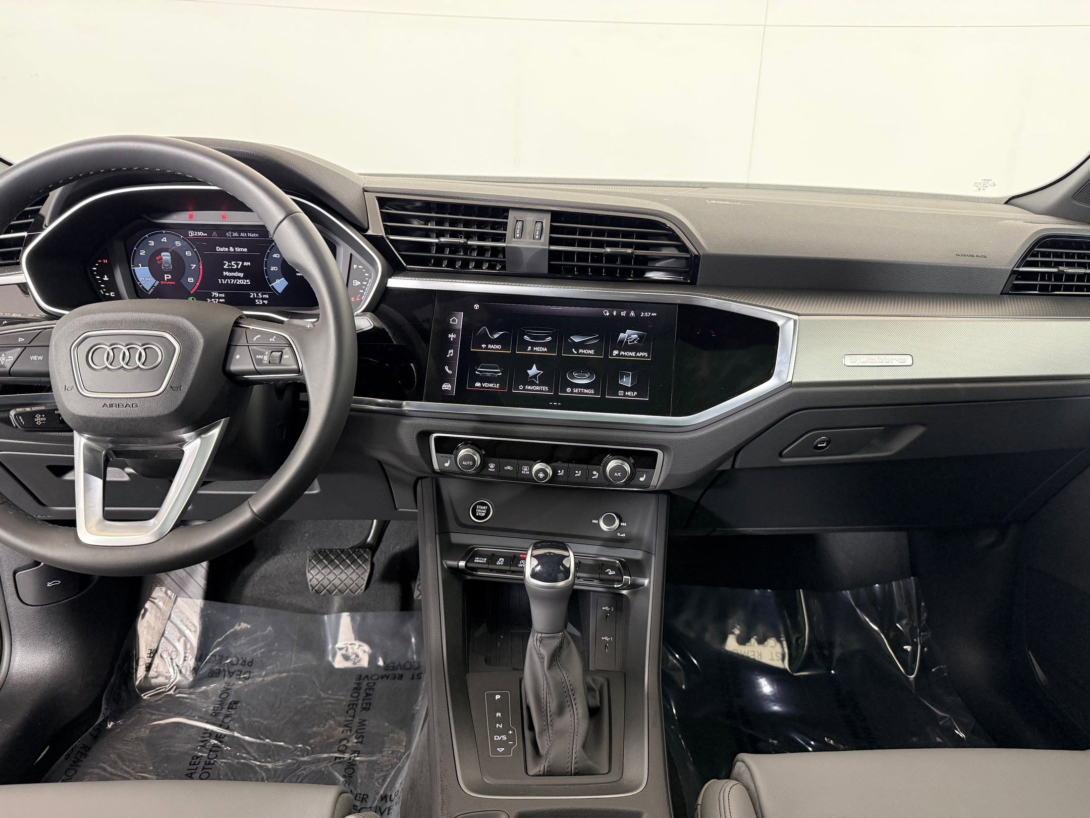 New 2025 Audi Q3 2.0T Premium image 15