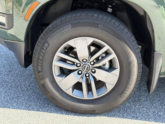 Certified 2025 Nissan Frontier SV w/ SV Convenience Package RWD image 28