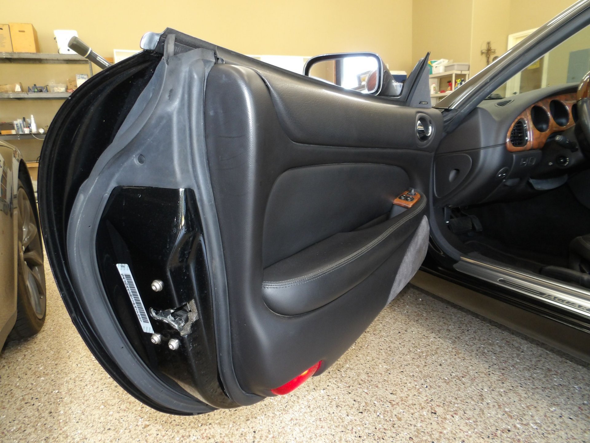 Used 2001 Jaguar XK8 Convertible RWD image 46