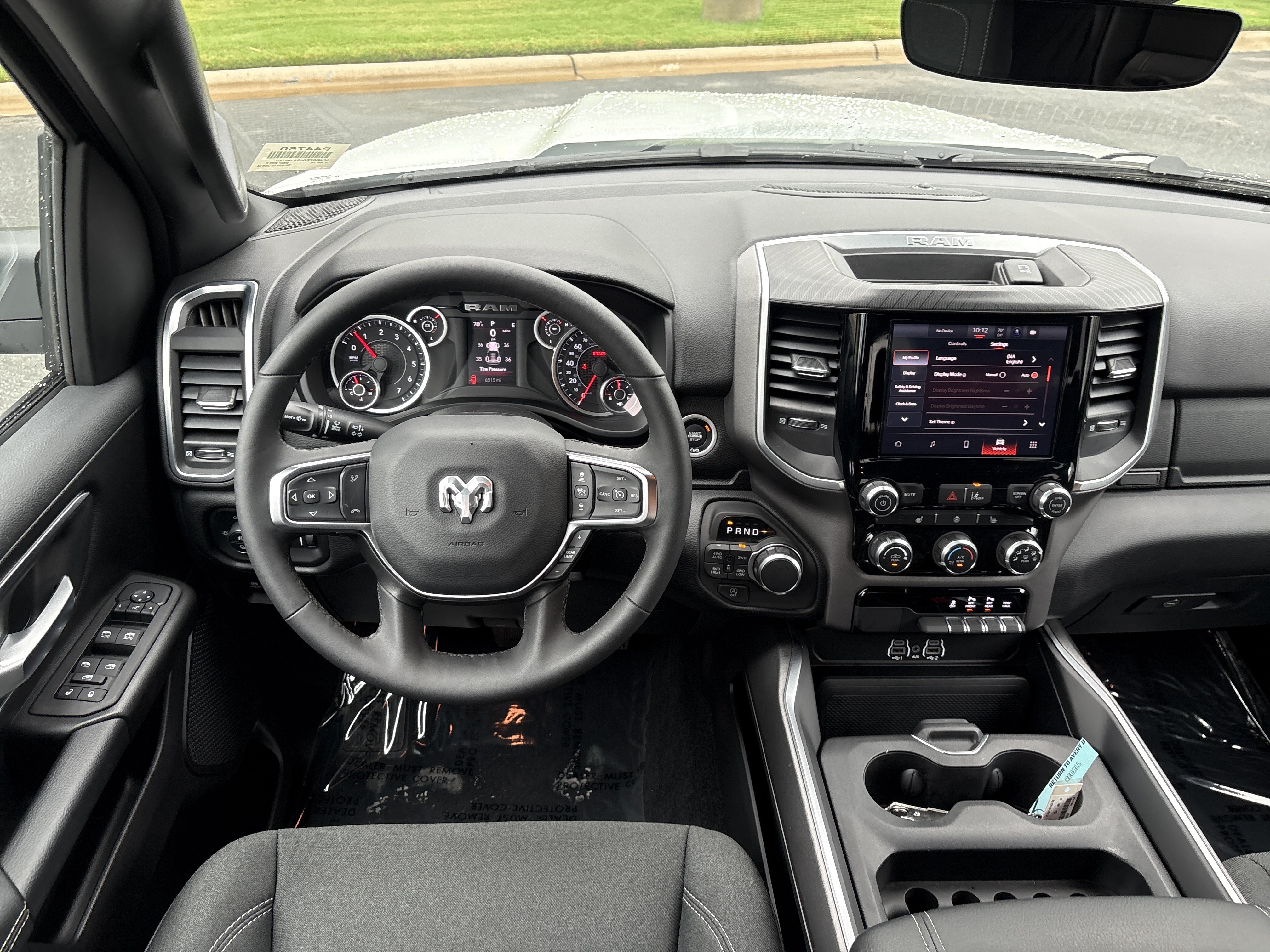 Certified 2025 RAM 1500 Big Horn w/ Night Edition AWD/4WD image 19