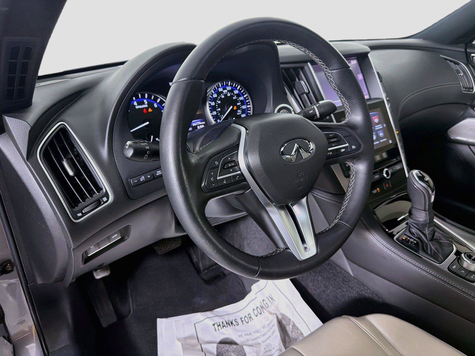 Used 2018 INFINITI Q60 3.0t Luxe RWD image 9