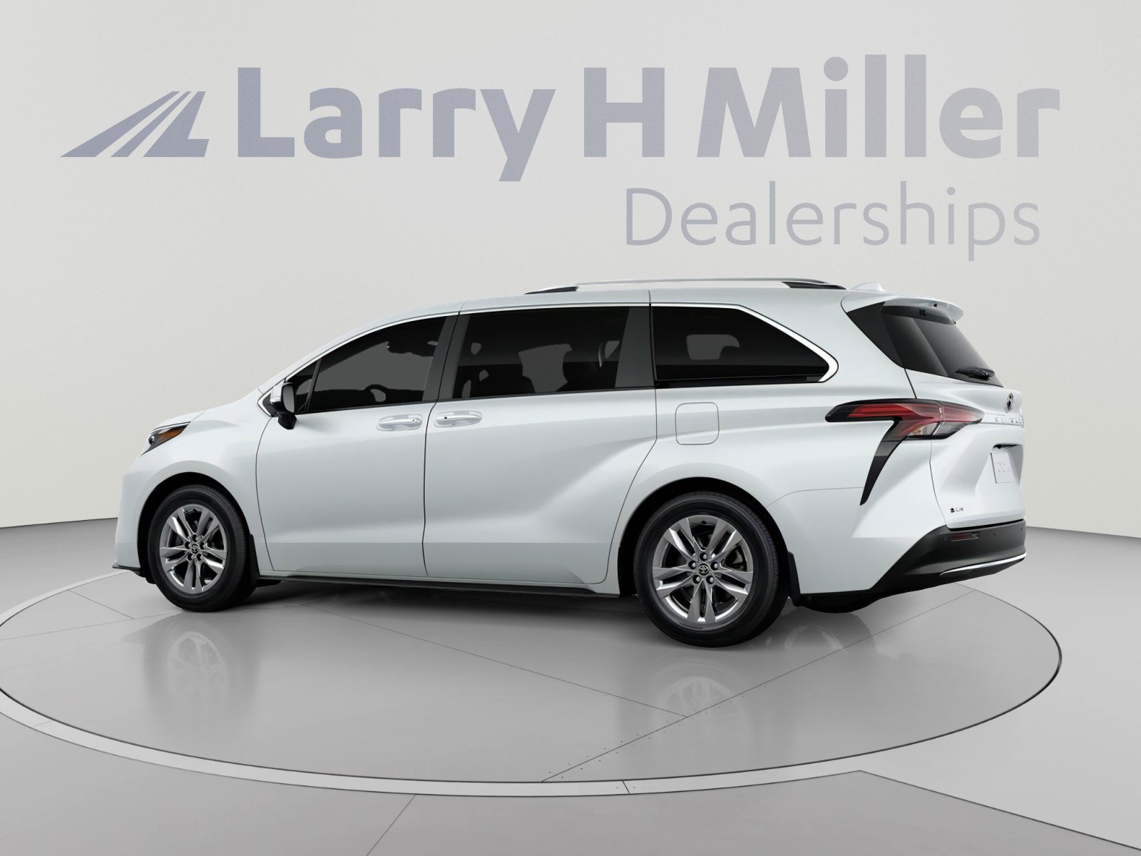 New 2026 Toyota Sienna Limited FWD image 5