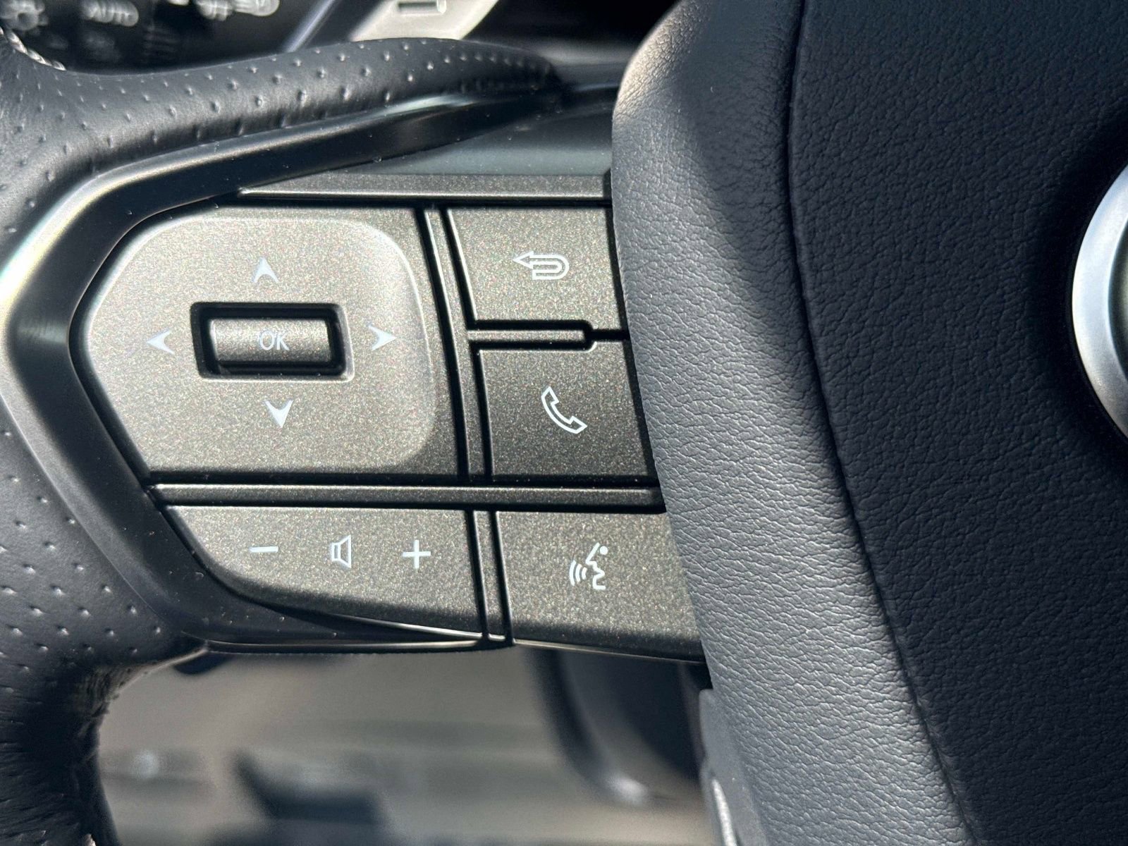 New 2026 Lexus LX 700h F Sport image 32