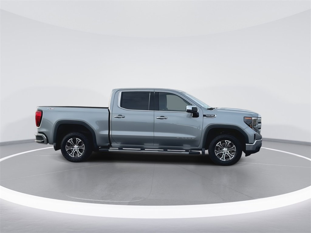 Used 2024 GMC Sierra 1500 SLE image 9
