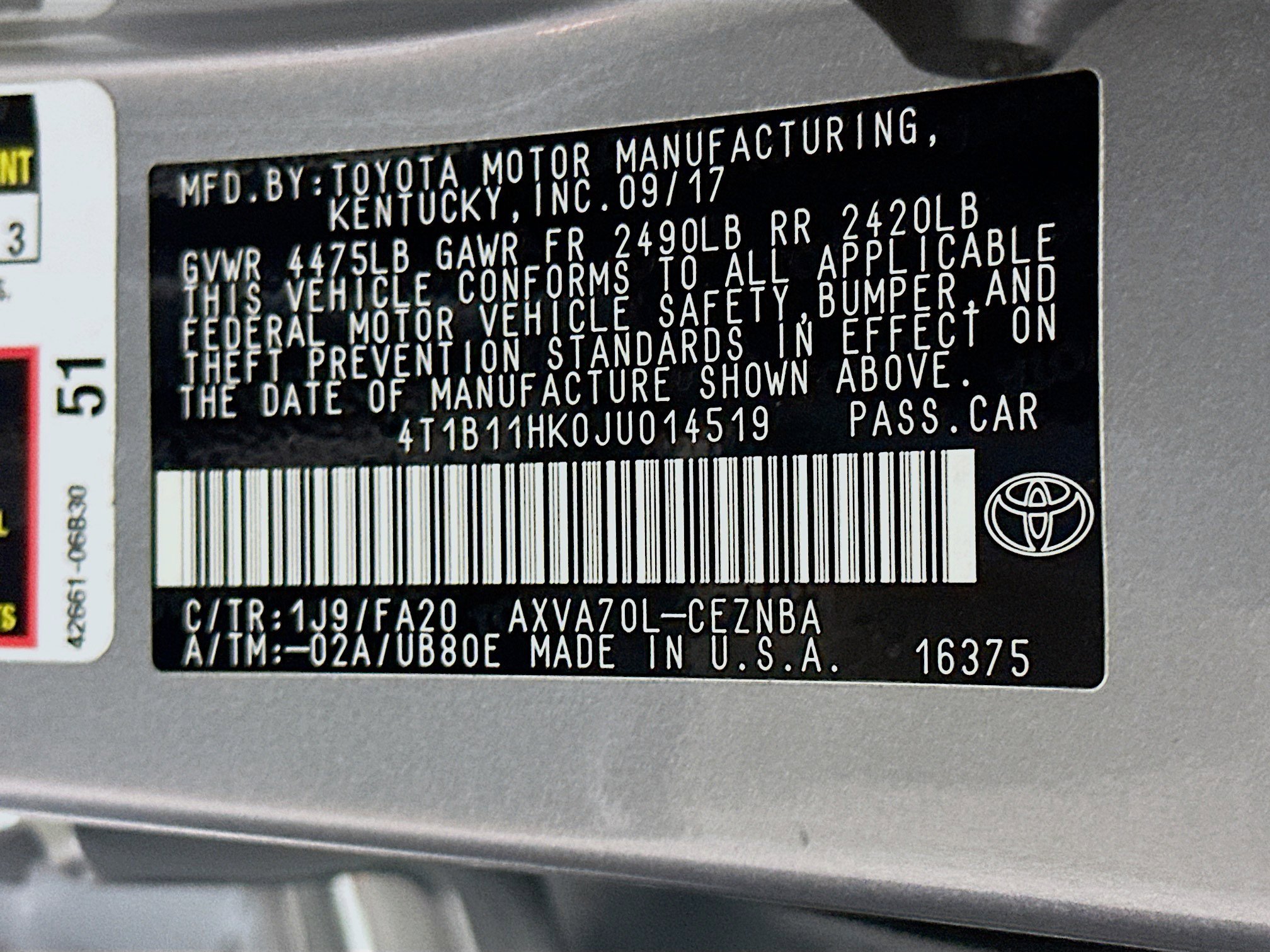 Used 2018 Toyota Camry LE FWD image 12