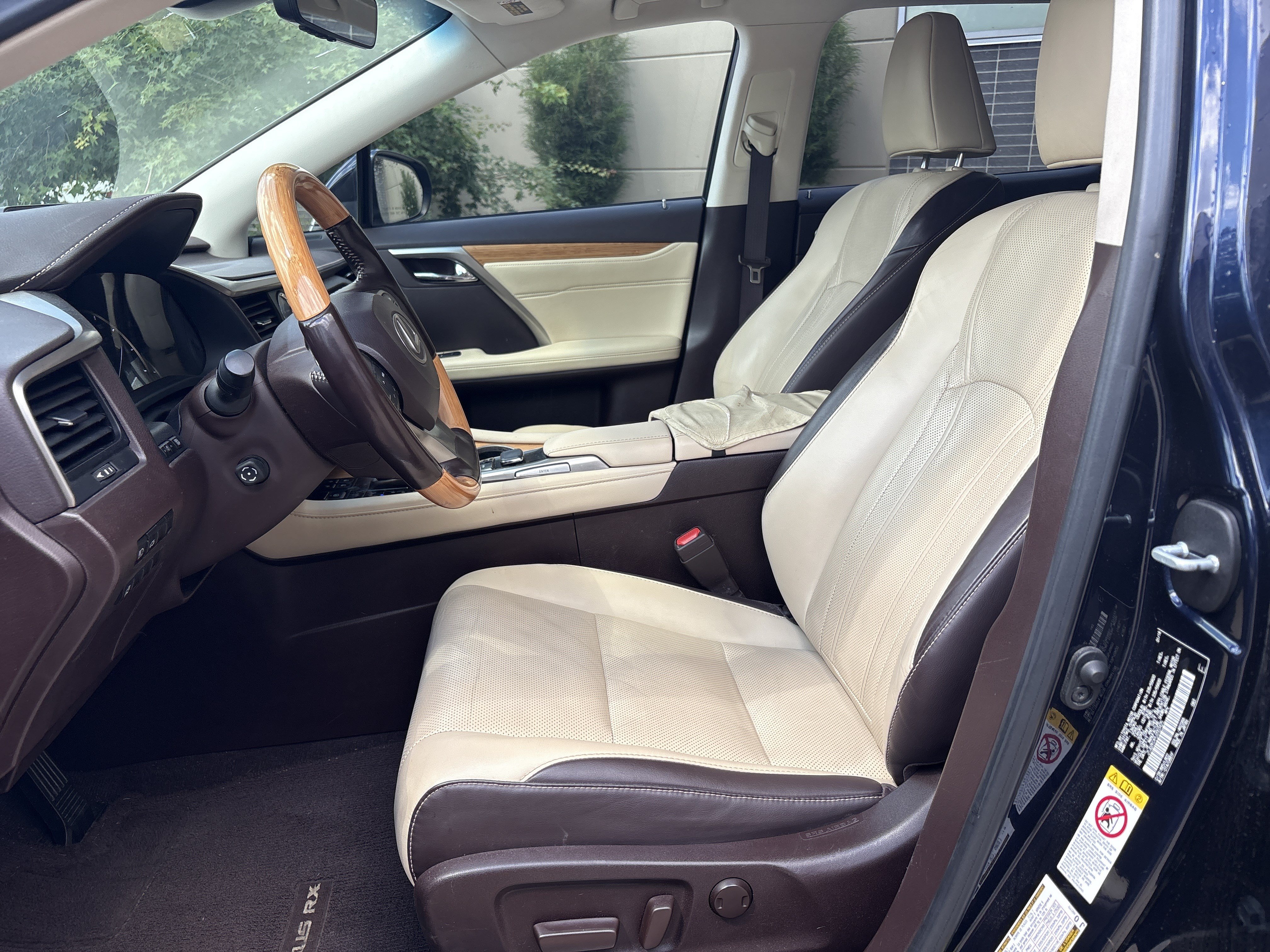 Used 2018 Lexus RX 350L AWD image 16