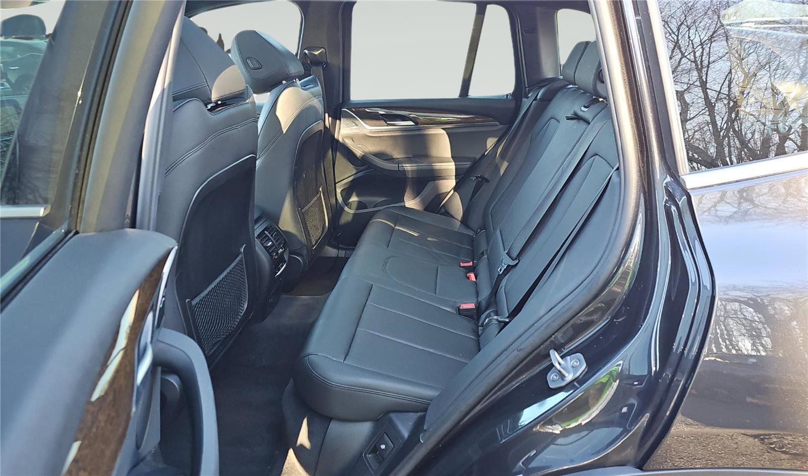 Used 2019 BMW X3 xDrive30i w/ Convenience Package image 12