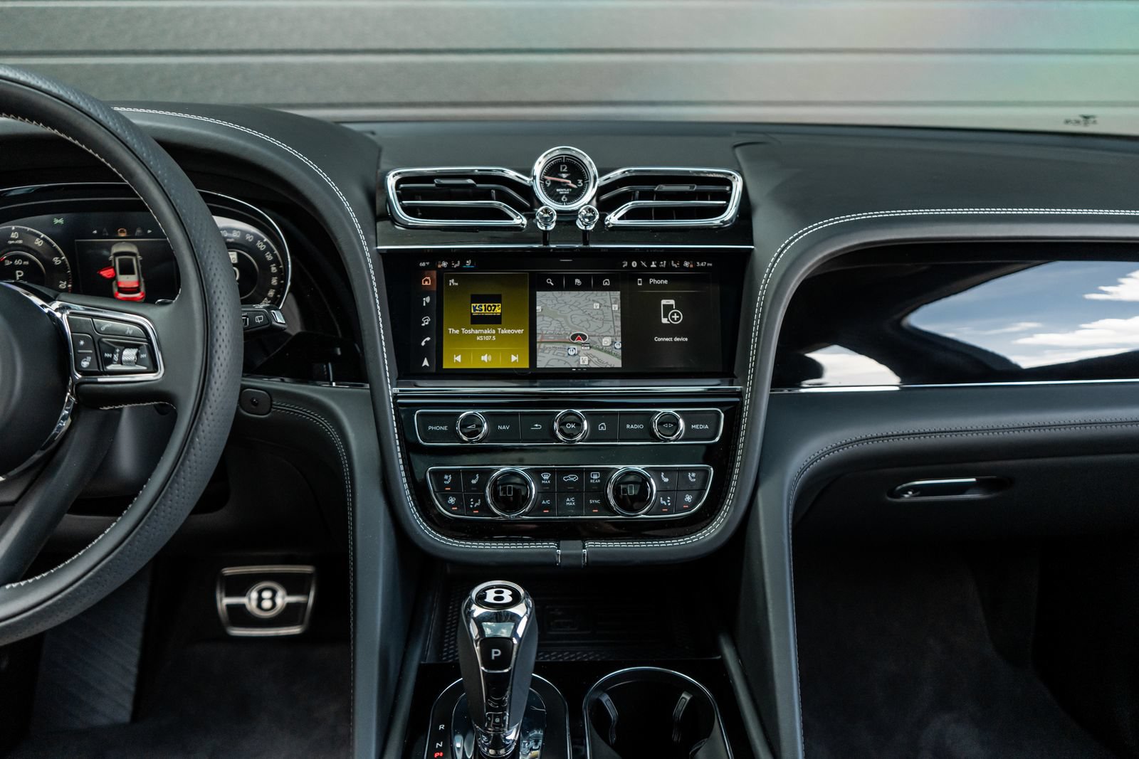 Certified 2026 Bentley Bentayga Speed AWD/4WD image 33