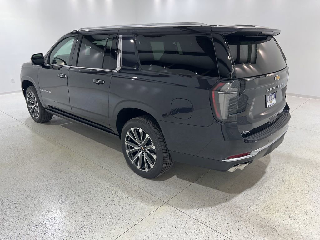 New 2026 Chevrolet Suburban High Country image 3