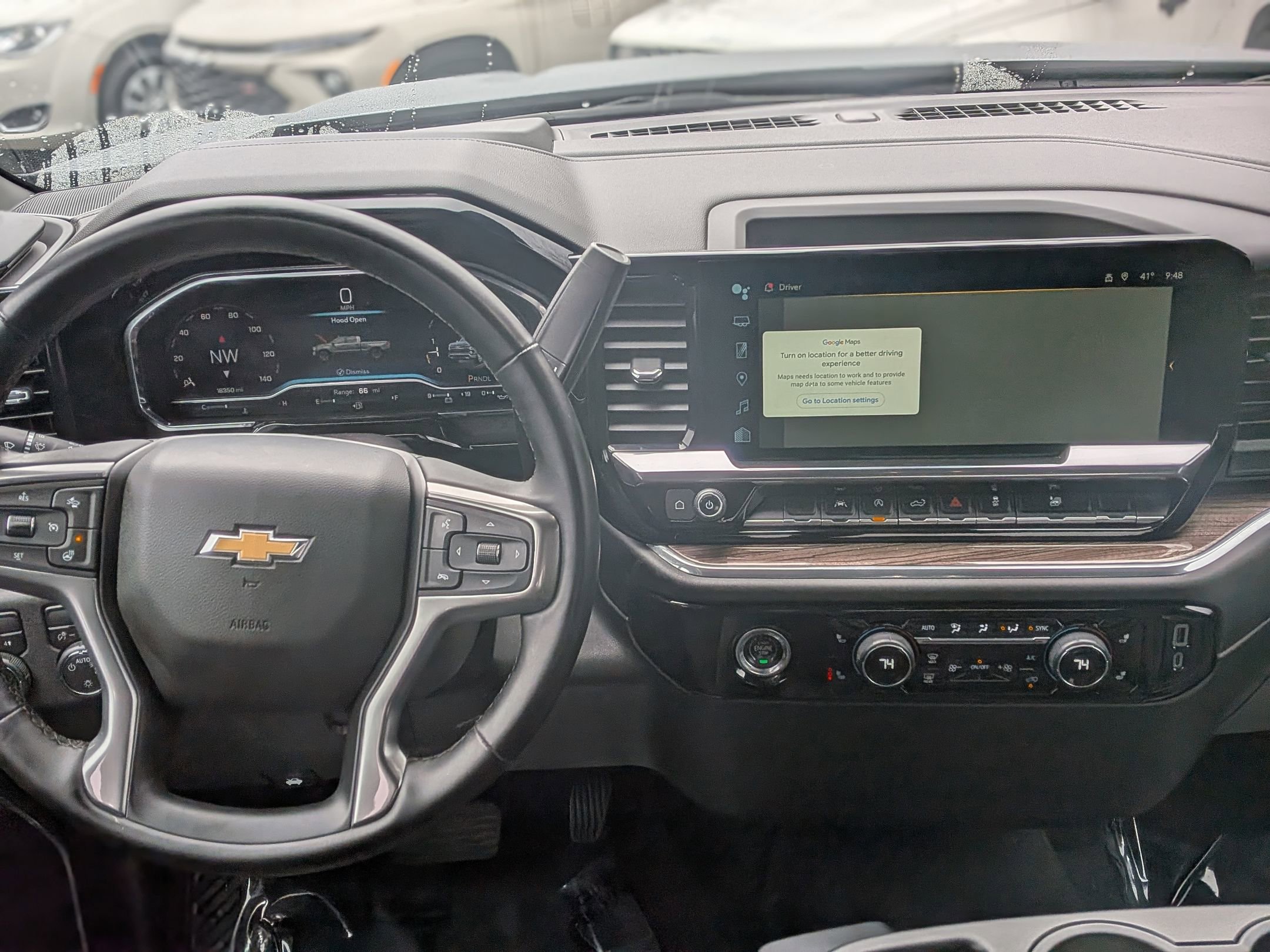 Used 2024 Chevrolet Silverado 1500 LT image 18