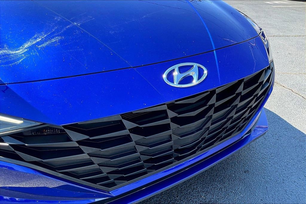 Used 2021 Hyundai Elantra SEL FWD image 28