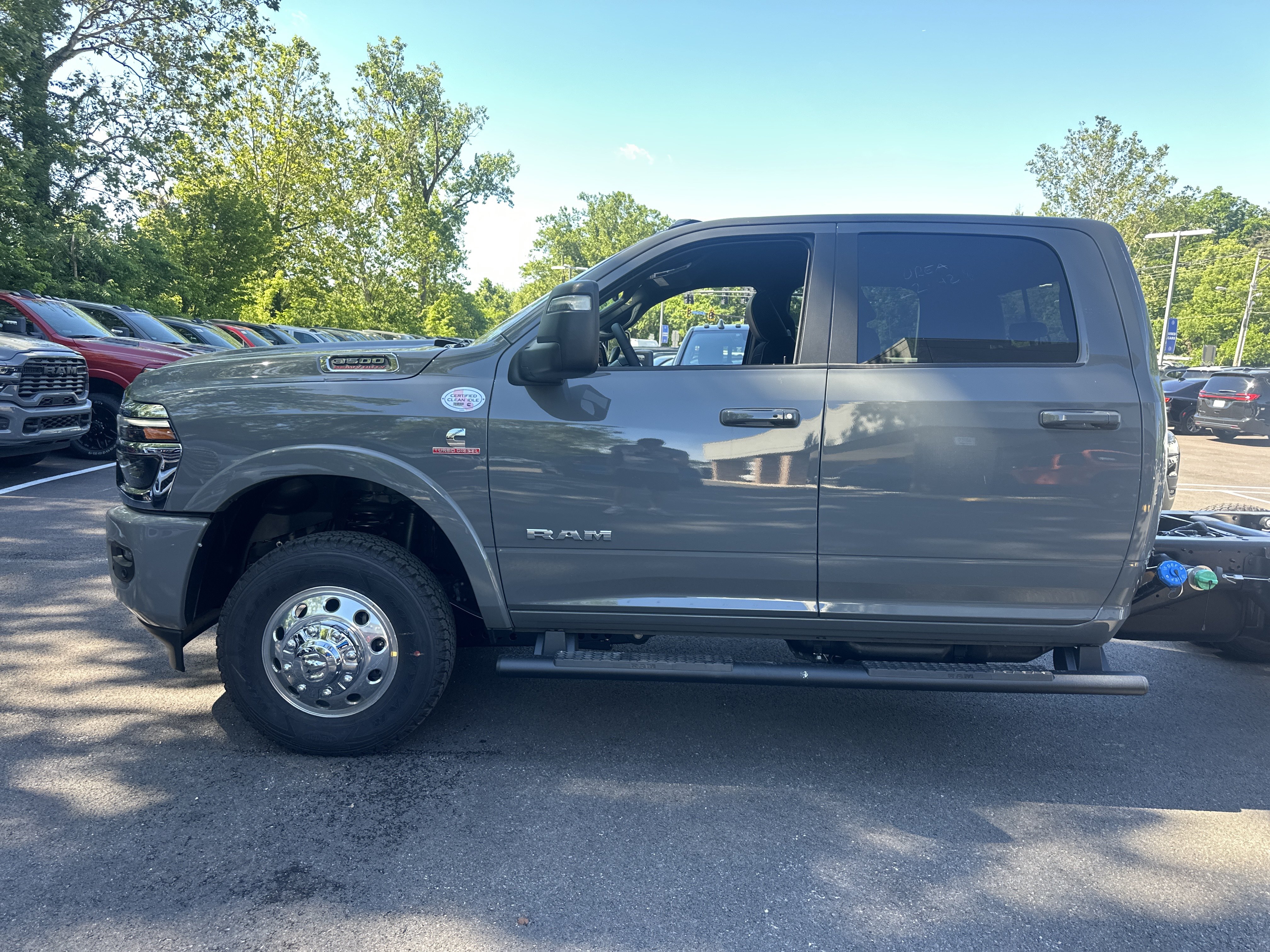 New 2026 RAM 3500 Big Horn w/ Laramie Trim Package AWD/4WD image 28