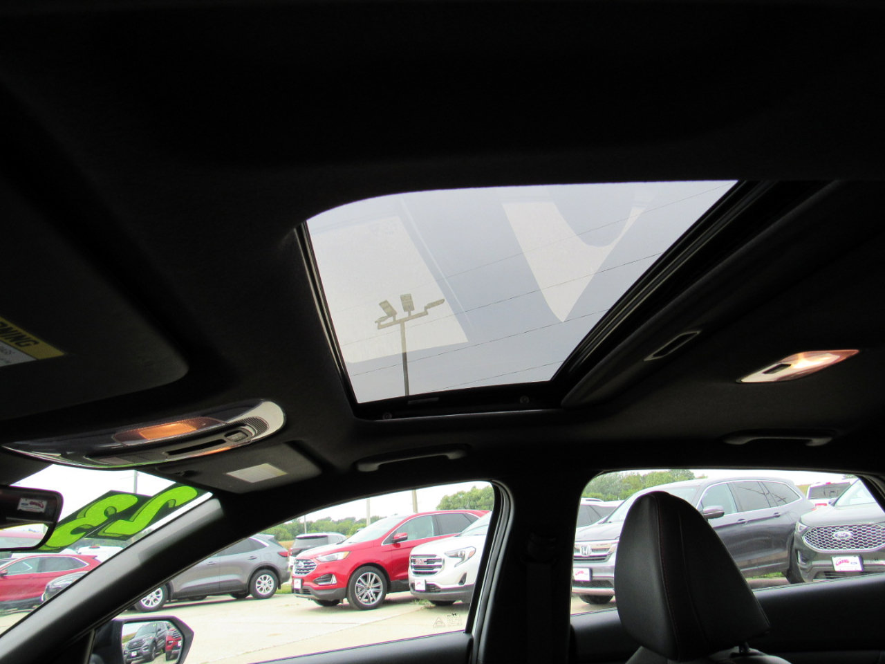 Used 2023 Hyundai Elantra N Line w/ Cargo Package image 31