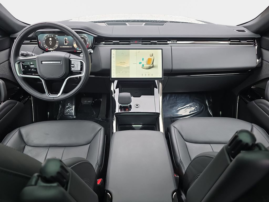 Used 2025 Land Rover Range Rover Sport SE image 10