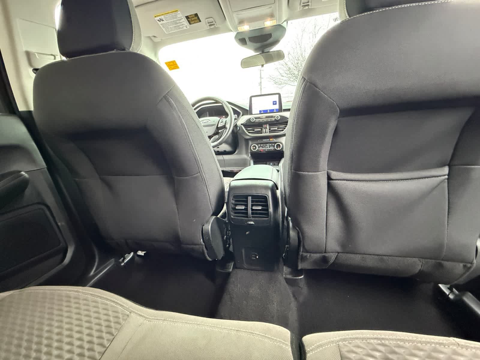 Used 2022 Ford Escape SE w/ Cold Weather Package AWD/4WD image 31